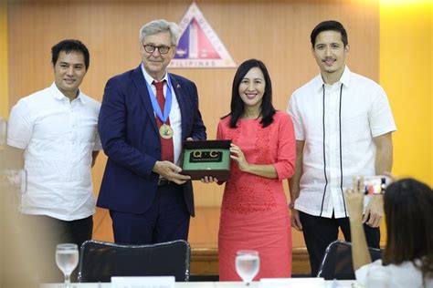 mike alimurung city administrator|Belmonte reconstitutes task force to further streamline QC’s .